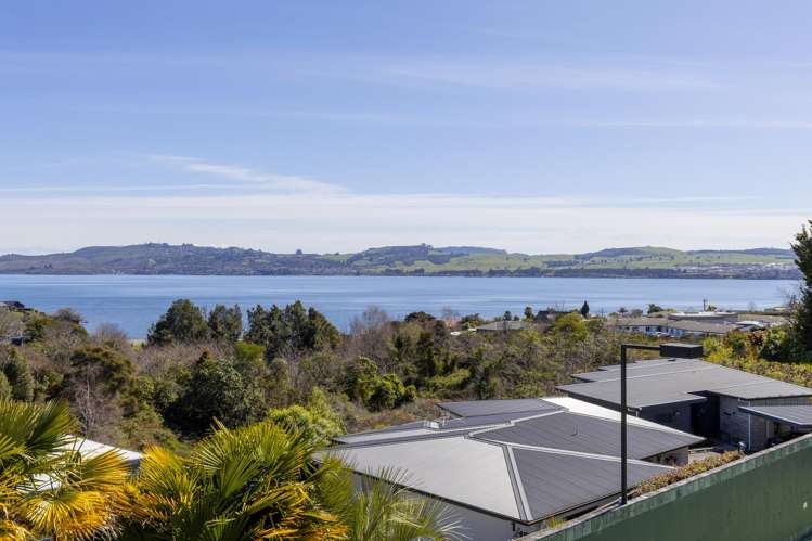 13 Boundary Road Waipahihi_11