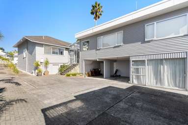 11 Marine Parade_3