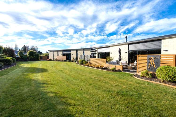 24 Mallard Drive Waihola_1