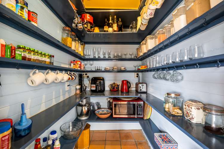 173 Lake Road Belmont_9