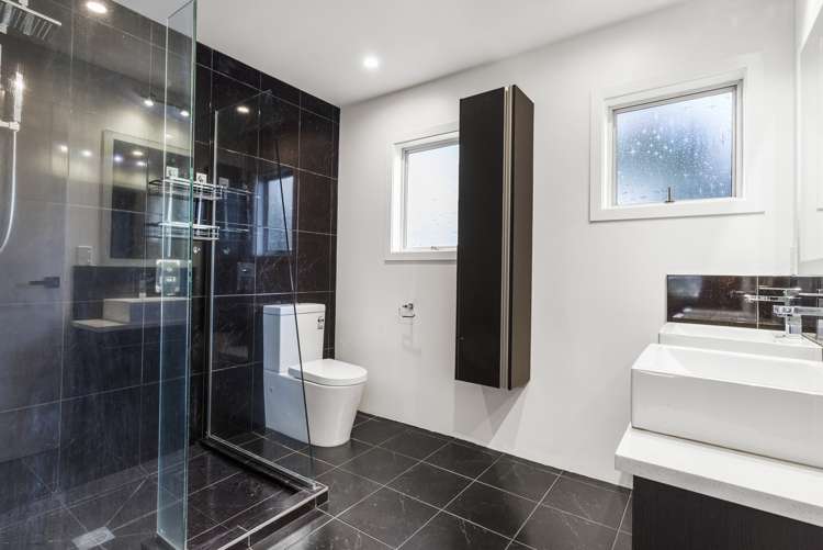 10 Dundas Place Henderson_11