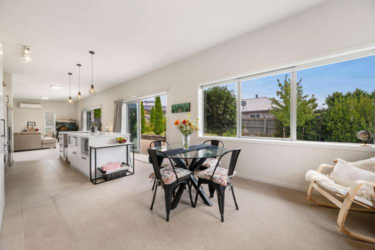 16 Missy Crescent Mount Pisa_3