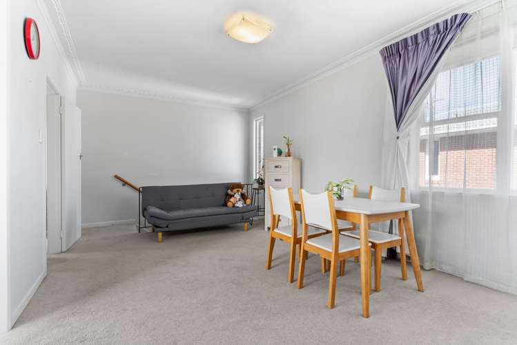 3/27 Cardwell Street_3