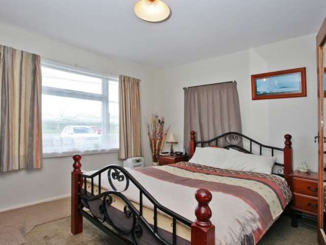 1/141 Cuthberts Road Aranui_4