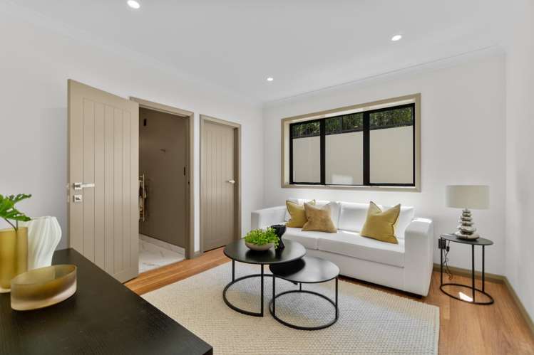 4 Glenoaks Rise Mellons Bay_19