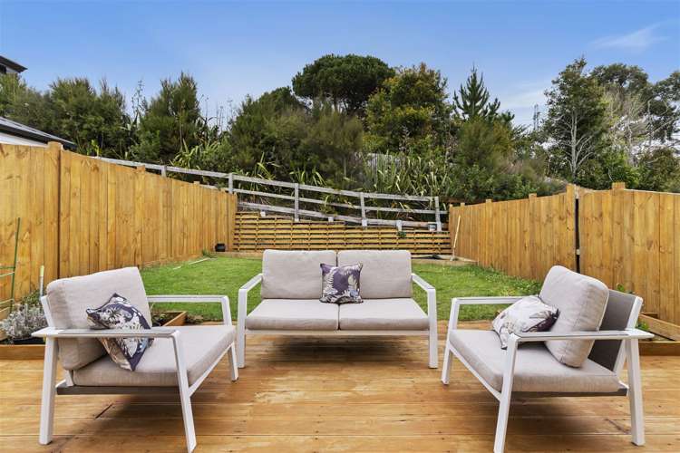 90 Joseph Street Flat Bush_6