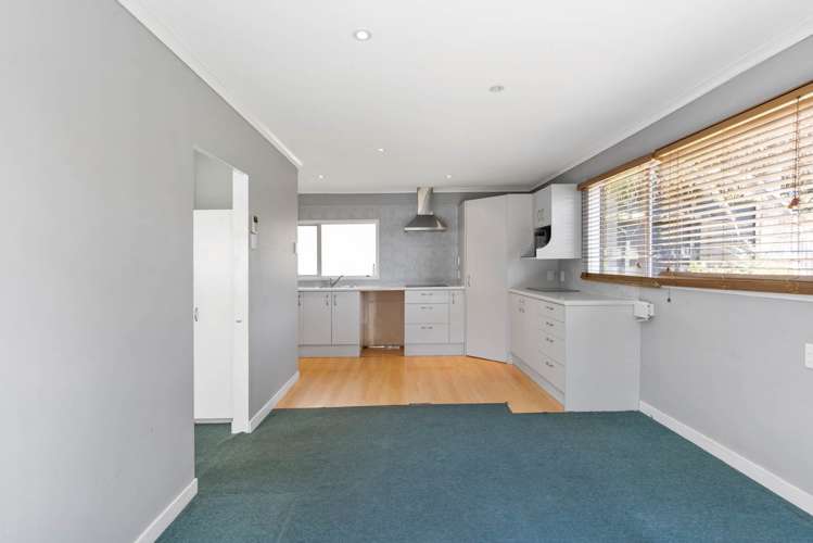 70 Patons Road Howick_17