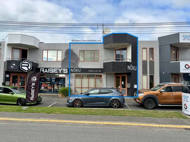 Prime Positioned Office/Warehouse Near Expressway