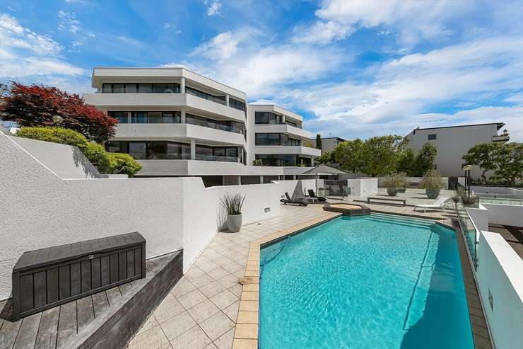 Five bidders competed for a 1960s two-bedroom apartment on Polygon Road, in St Heliers, Auckland, at a Barfoot & Thompson's auction last week. Photo / Supplied