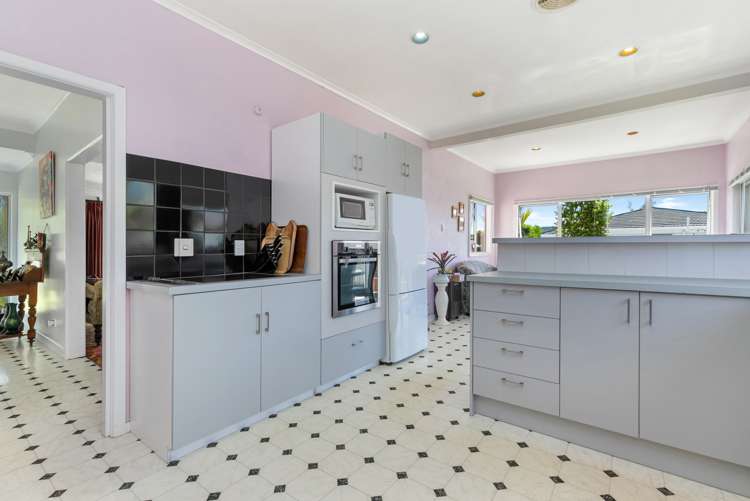 32 Kenderdine Road Papatoetoe_2