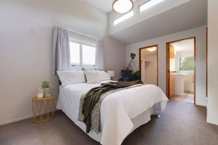 6 Menin Road Raumati South_11