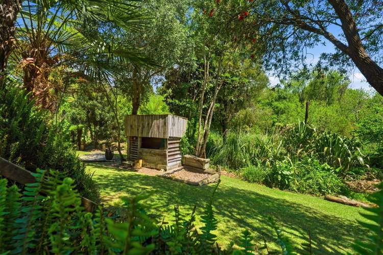 114 Windermere Drive Poike_14