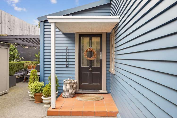 48 Canterbury Street Lyttelton_51