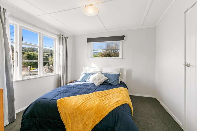 62 Main Road Wainuiomata_5