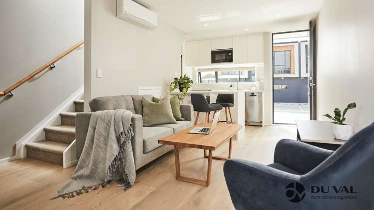 4 Koro Lane Mangere Bridge_1