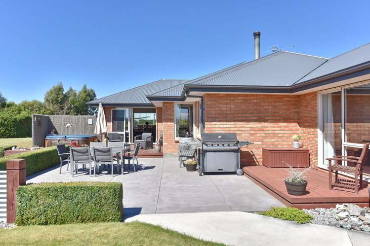 296 Gressons Road Waikuku_19