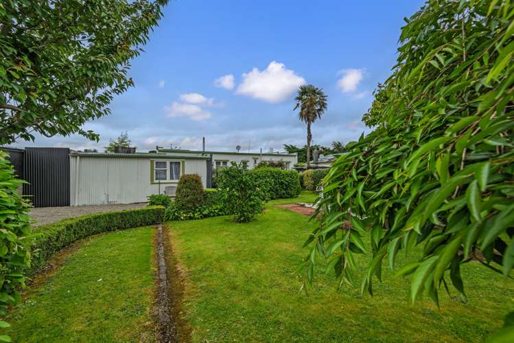 8 Huxley Street Pahiatua_17