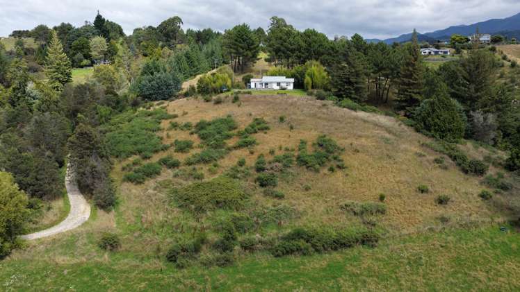 219 Hursthouse Street Lower Moutere_18