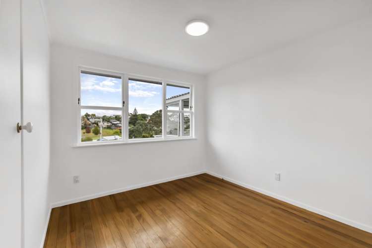 68 Selwyn Crescent Forrest Hill_12