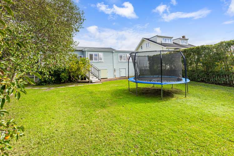 41 Hanlon Crescent Narrow Neck_11