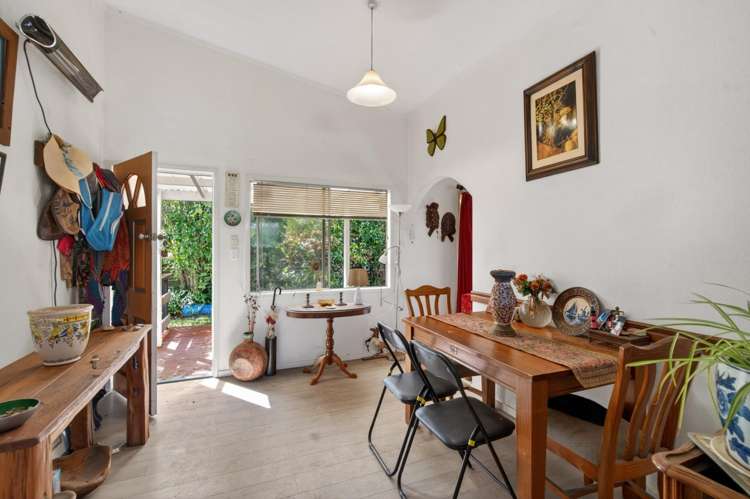 21 Jonathon Street Brookfield_10