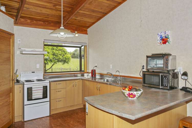 221 Cossey Road Drury_6