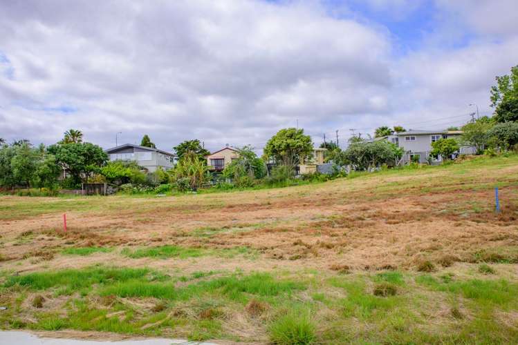 51 Symes Drive Red Beach_10