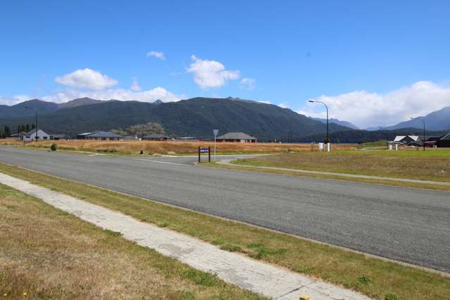 36 Pounamu Drive Te Anau_2