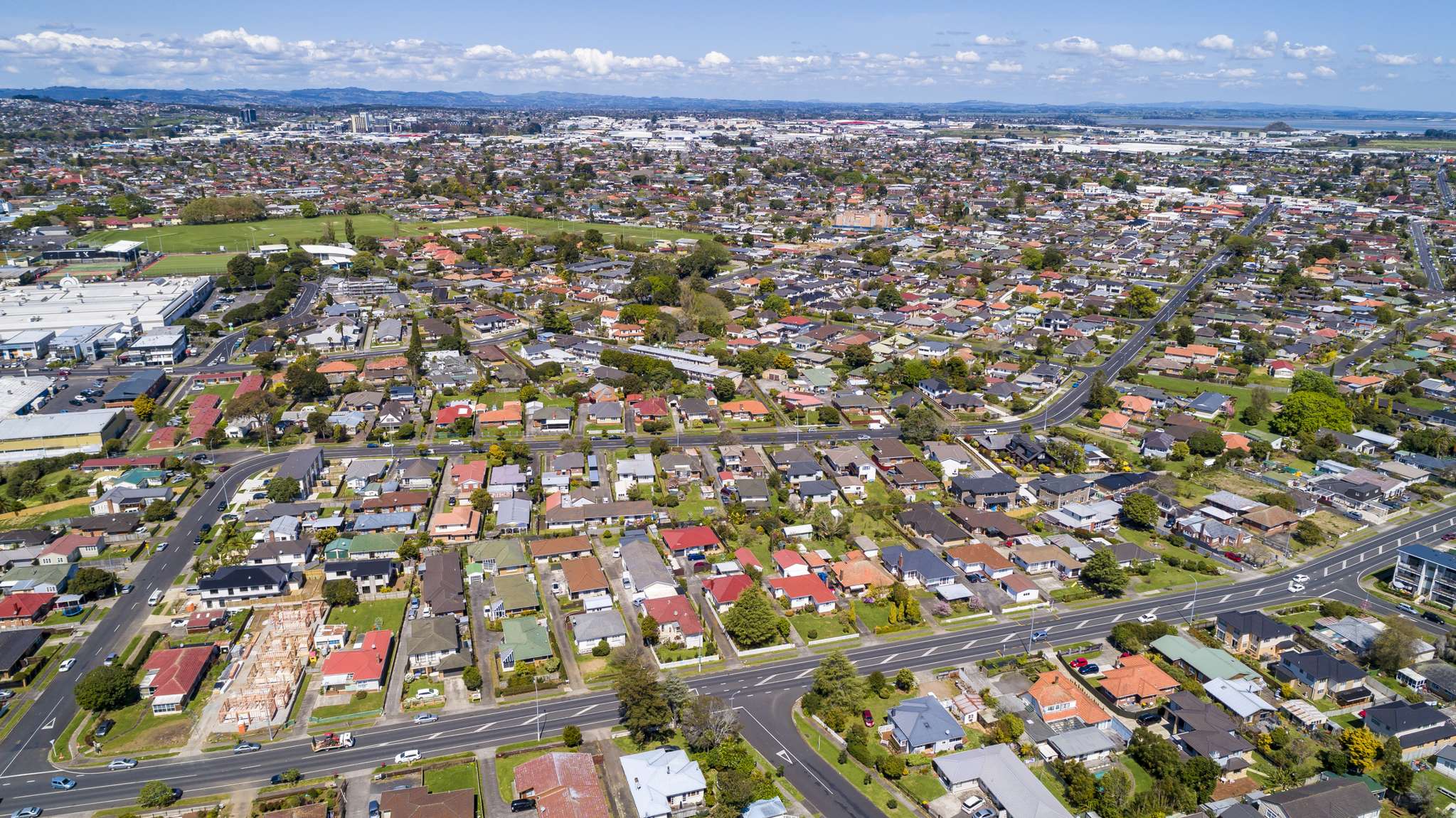 Gone in 60 minutes: Do-ups selling fast in South Auckland