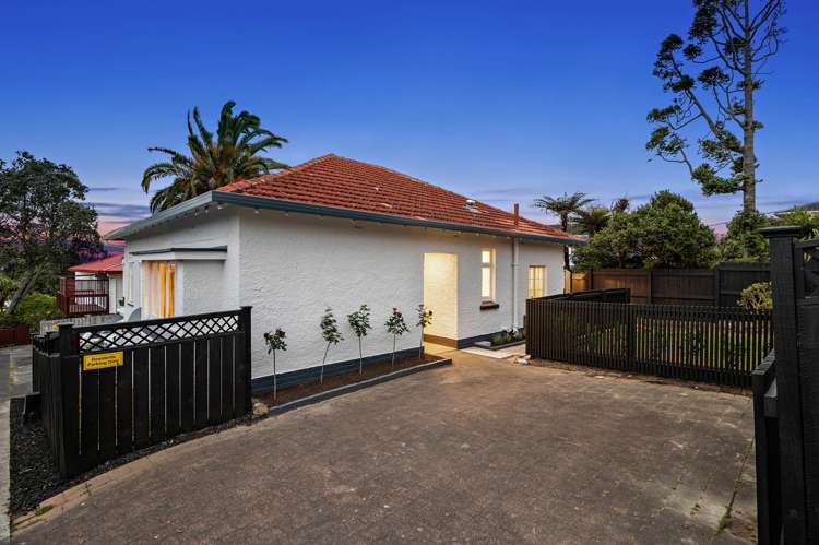 15 Te Atatu Road Te Atatu South_1