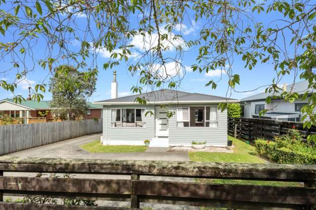 23 Glenview Road Glen Eden_4