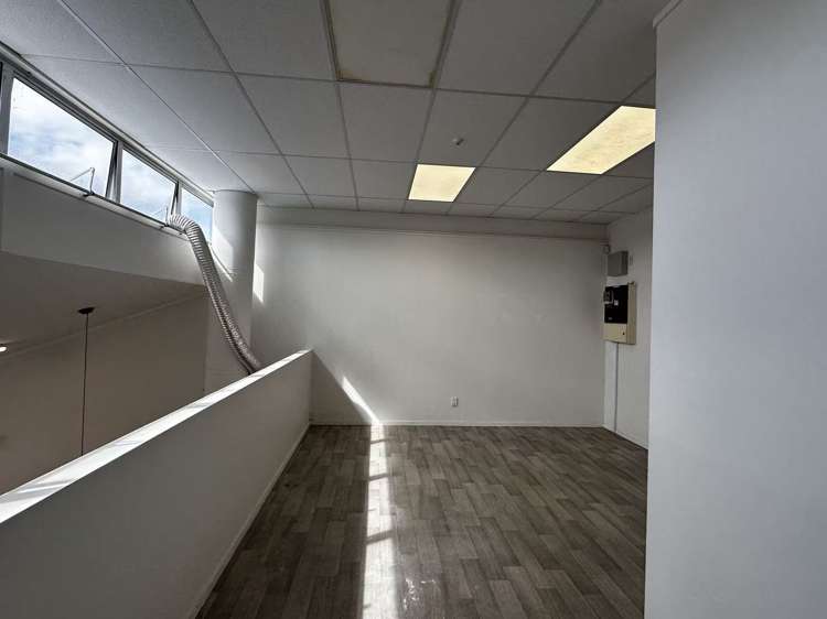 Shop 8/25 Anzac Road Browns Bay_4