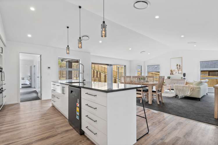 23 Baxendale Drive Westbrook_10