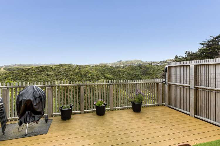 21/6 Bushland Grove Paparangi_2