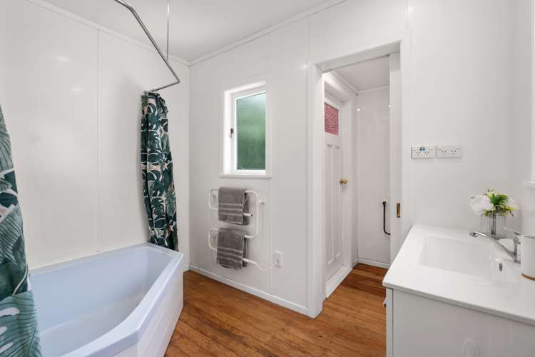 14 Mckenzie Road Owhata_10