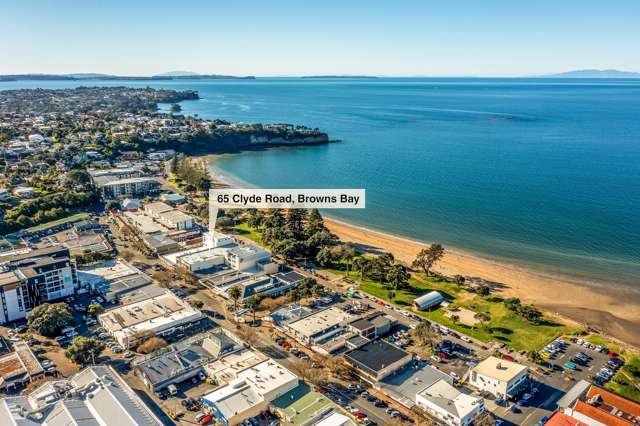 High Quality Browns Bay Office - Available Now