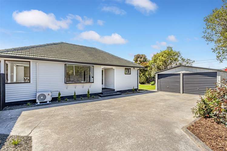 152 Gayhurst Road Dallington_13