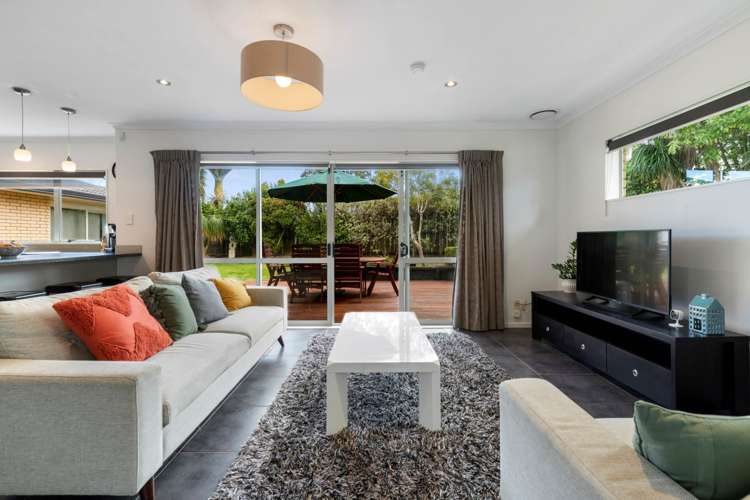 12 John Lister Close Golflands_6