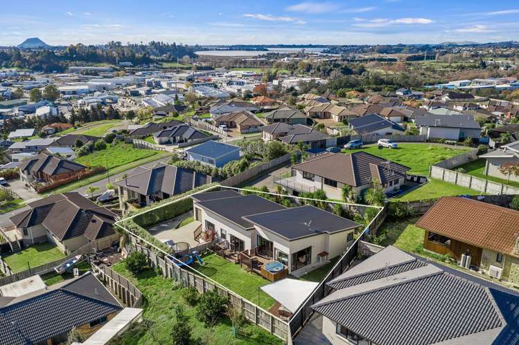 6 Renner Place Pyes Pa_25