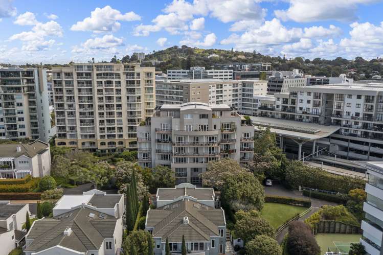 1a/18 Joseph Banks Terrace Remuera_10