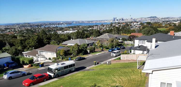 5 Lydia Avenue Northcote_7