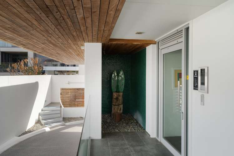 6/50 Dp Marine Parade Mount Maunganui_2