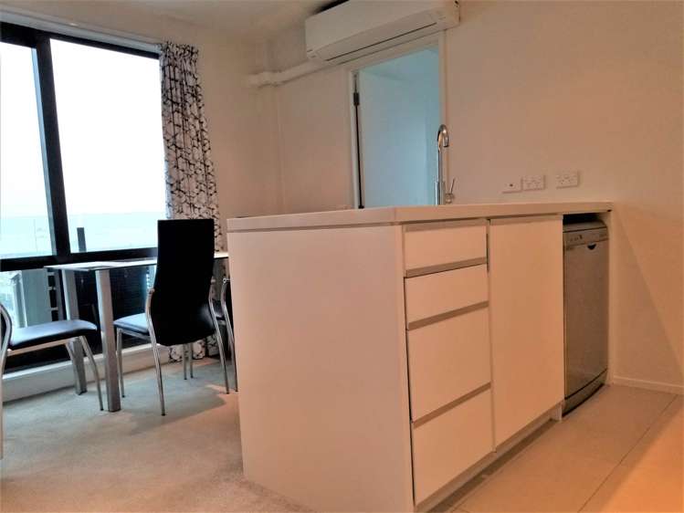 704/2 Dockside Lane Auckland Central_5