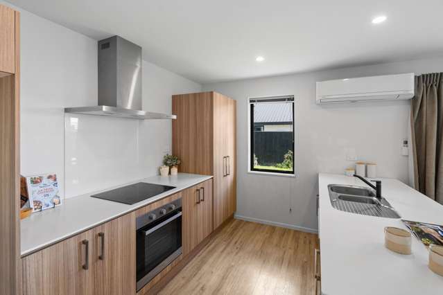 5 Roles Way Rolleston_1