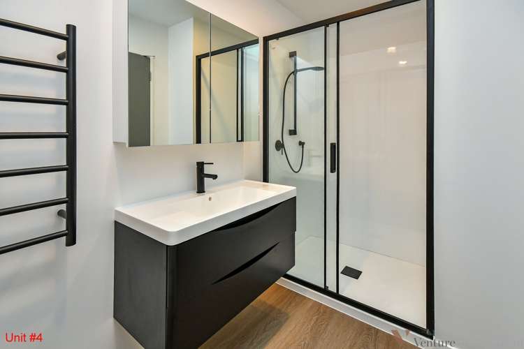 2/22 James Laurie Street 11401_8