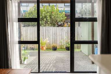 5/17 Harbour View Road_4