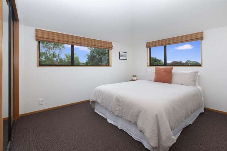 5b Regency Crescent Redwood_21