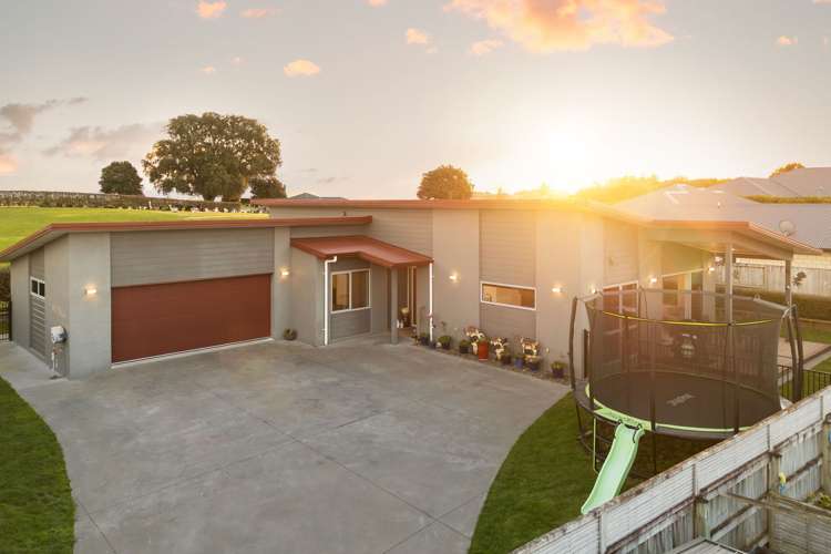 24 Te Aranui Drive_0