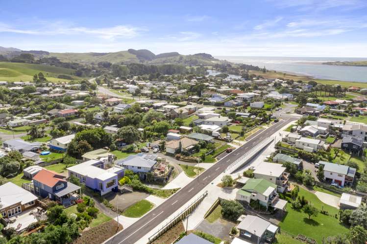 15 Opotoru Road Raglan_18