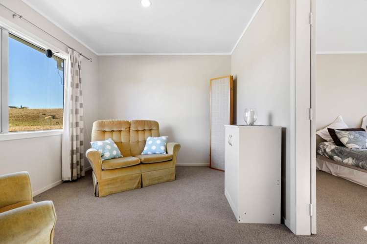 47 Orere Point Road Orere Point_11